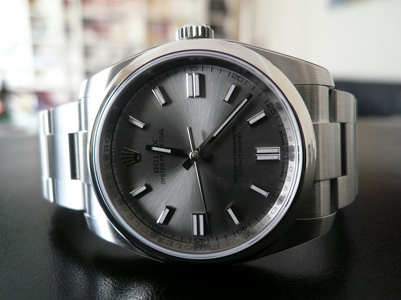 ROLEX OYSTER PERPETUAL
 	 
