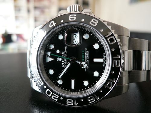 ROLEX GMT MASTER II LUNETTE CERAMIQUE