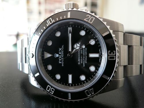 ROLEX SUBMARINER LUNETTE CERAMIQUE