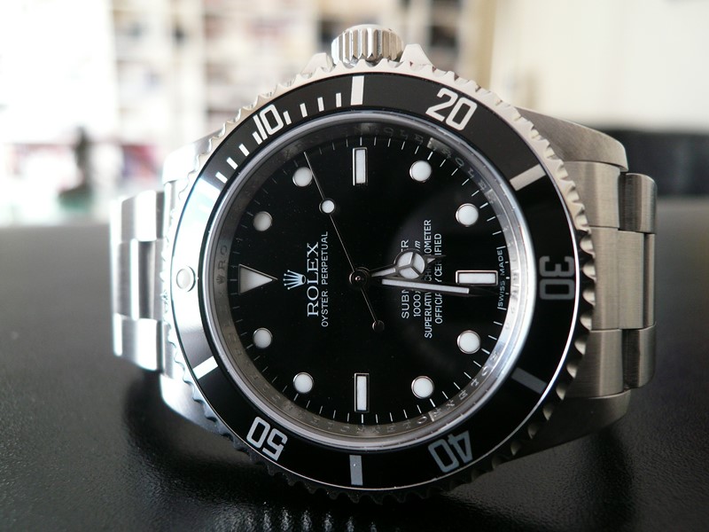 ROLEX SUBMARINER
 	 
