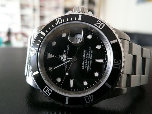 ROLEX SUBMARINER DATE