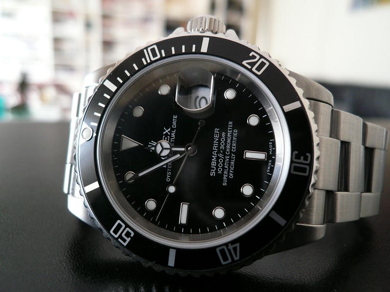 ROLEX SUBMARINER DATE
 	 
