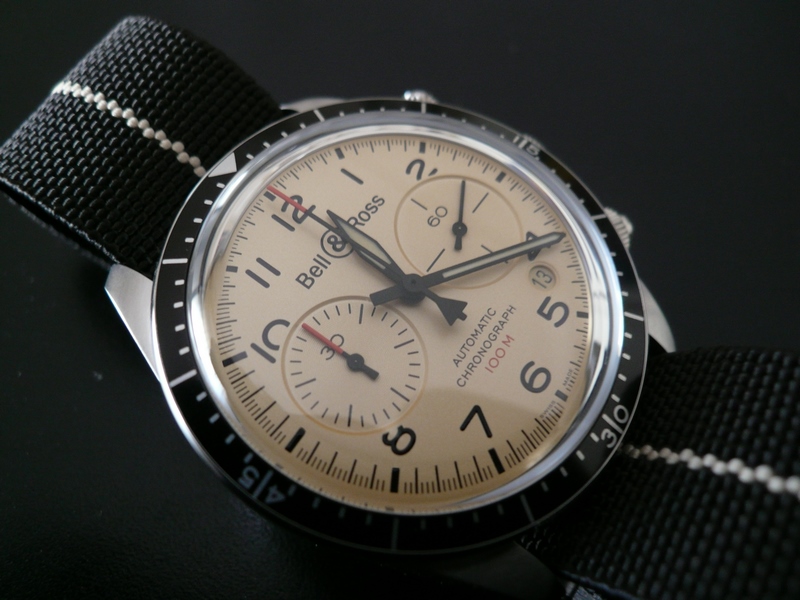 photo n°2 : BELL & ROSS BR V2-94 MILITARY BEIGE